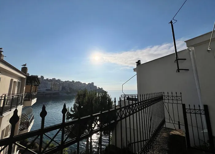 Kamares House كافالا