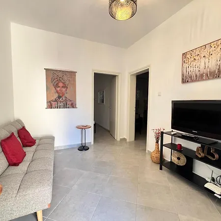 公寓 Kamares House *