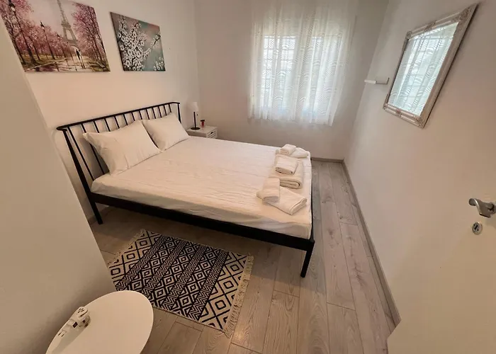Kamares House Apartament *