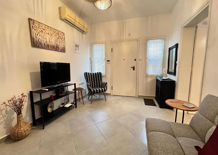 Apartment Kamares House